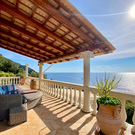 Appartement Plaka Afión