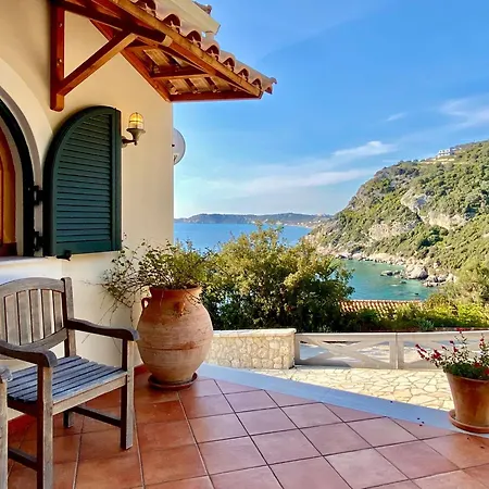 Apartment Plaka