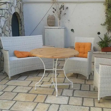 Plaka Afionas